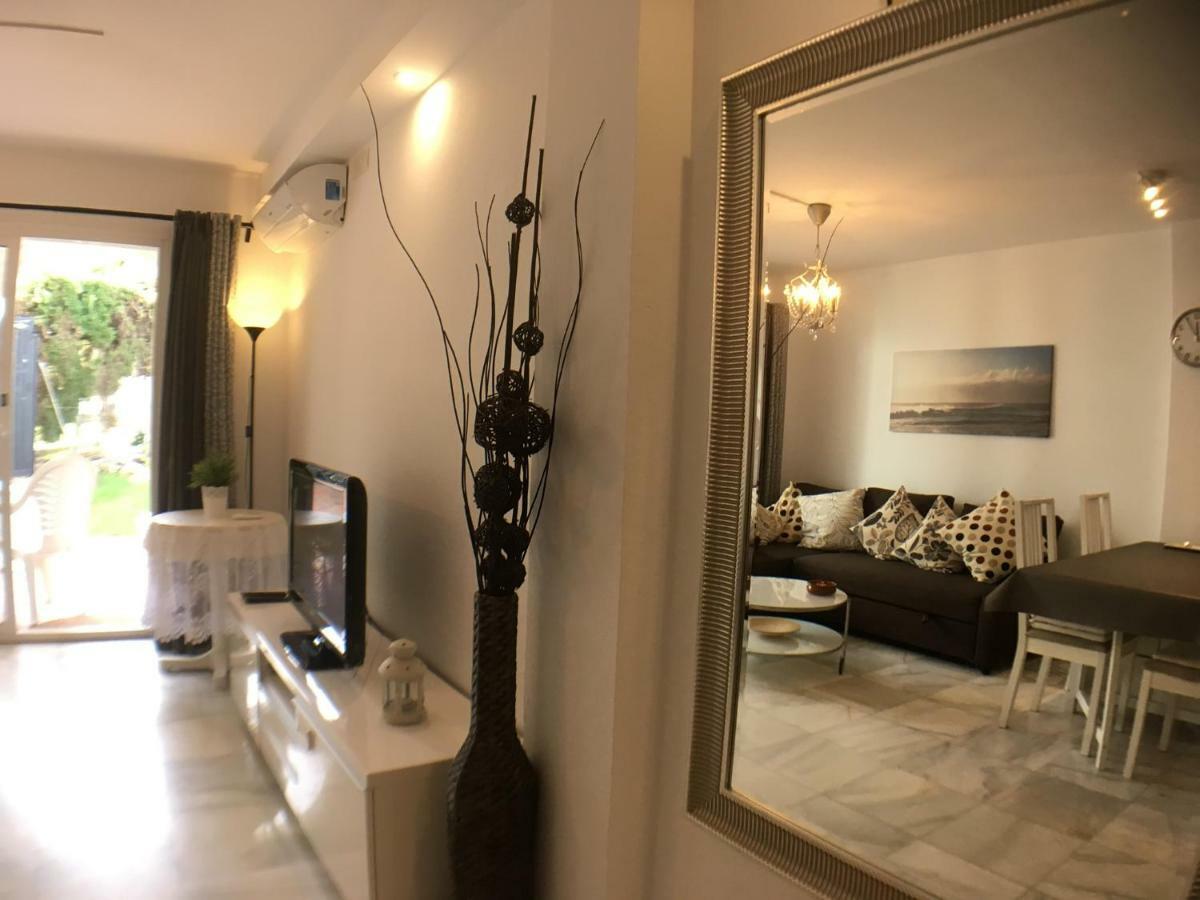Rio Marina Apartment Nerja Exteriör bild