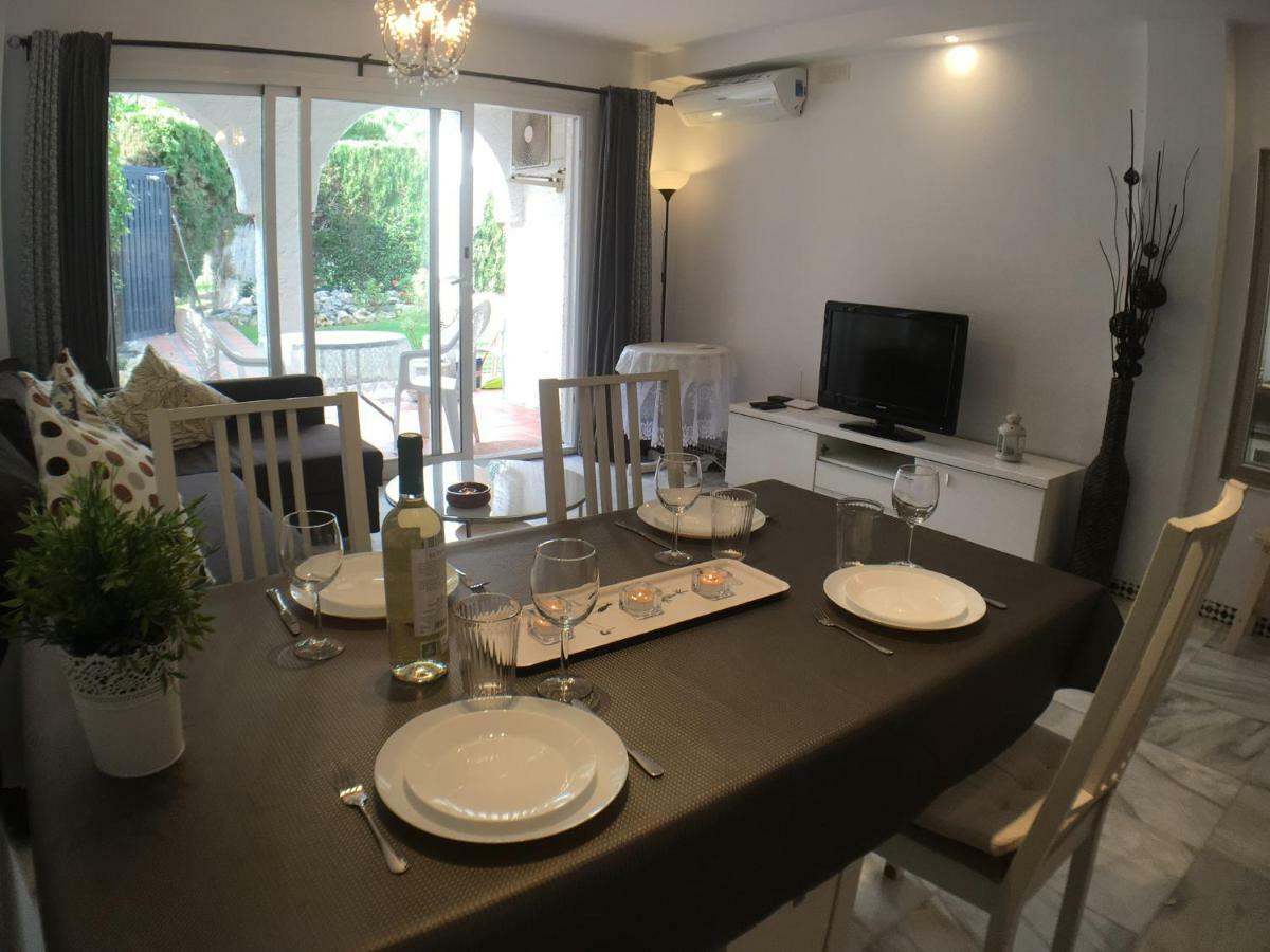 Rio Marina Apartment Nerja Exteriör bild